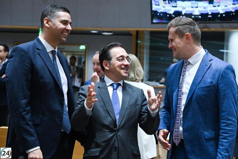 Albares propone reforzar sanciones a Israel y expandir las misiones de la UE para asegurar la paz.