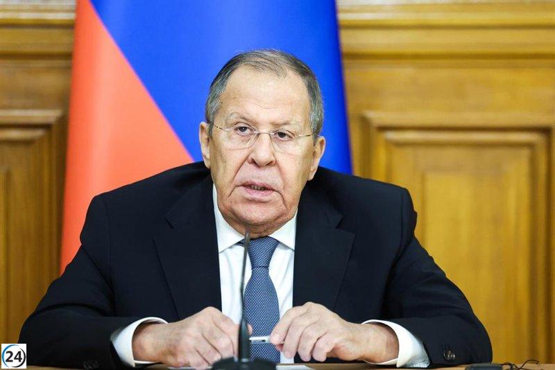 Rusia se opone a un alto el fuego en Ucrania, argumentando que rompería pactos previos entre Trump y Putin en Alaska.