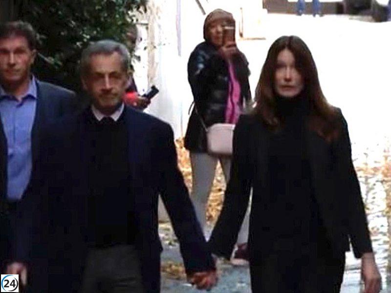 Nicolas Sarkozy comienza a cumplir su sentencia de 5 años en prisión, acompañado por una triste Carla Bruni.