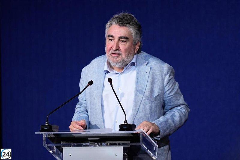 Rodríguez Uribes critica el manejo del partido en Miami: