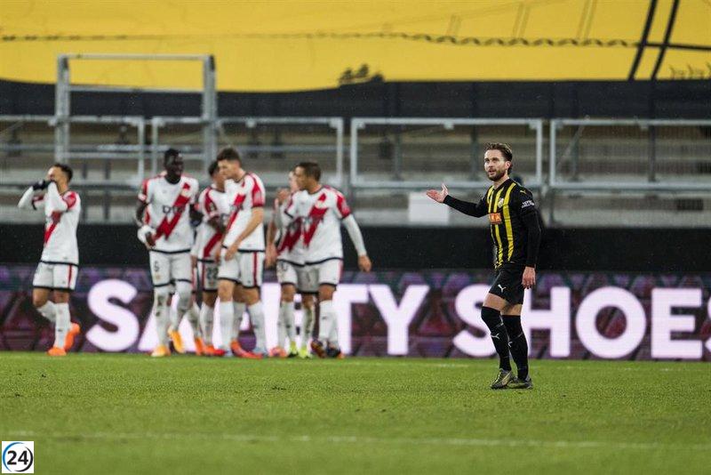 El Rayo consigue un valioso empate en el último suspiro con un penalti en el 103'
