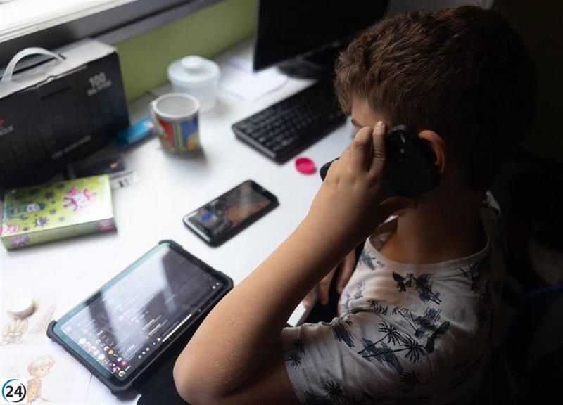 Aumenta la preocupación de los hogares por contenido inapropiado para niños, del 2,6% en 2024 al 7,5% en 2025.