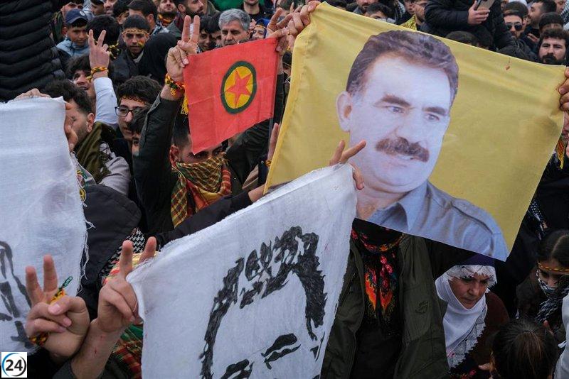El PKK declara la desmovilización de sus tropas en Turquía para impulsar el diálogo por la paz.