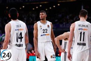 El Real Madrid brilla en su duelo en casa mientras el Valencia Basket mantiene su racha perfecta.