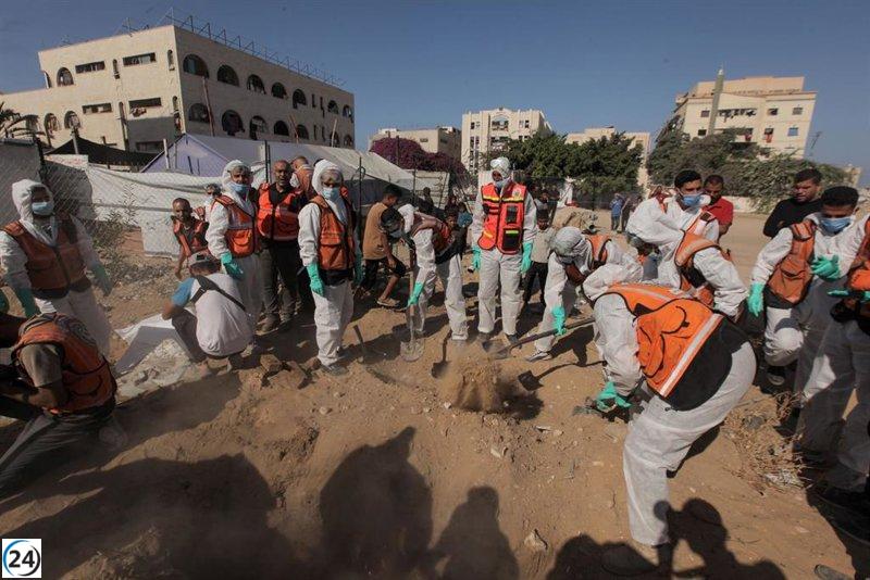 Hamás recupera los cuerpos de dos rehenes en operativos en Gaza.