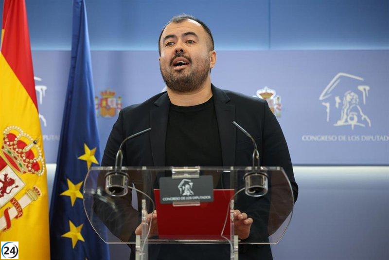 Sumar y Compromís exigen a Pradas que explique su papel en la crisis de la dana en el Congreso.