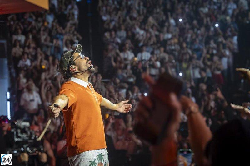 Bad Bunny lidera el ranking global de Spotify en 2025, con Quevedo en el segundo lugar en España.