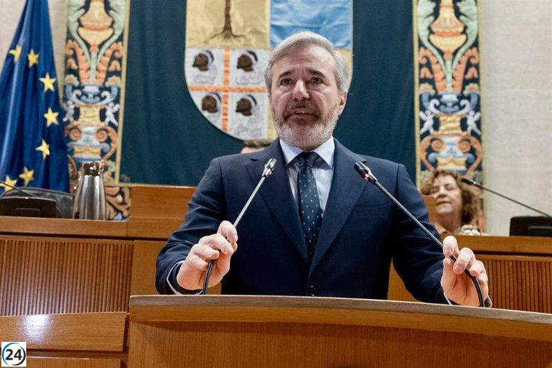 Azcón afirma que el respaldo de Vox a los presupuestos es fundamental y descarta un acuerdo con el PSOE.