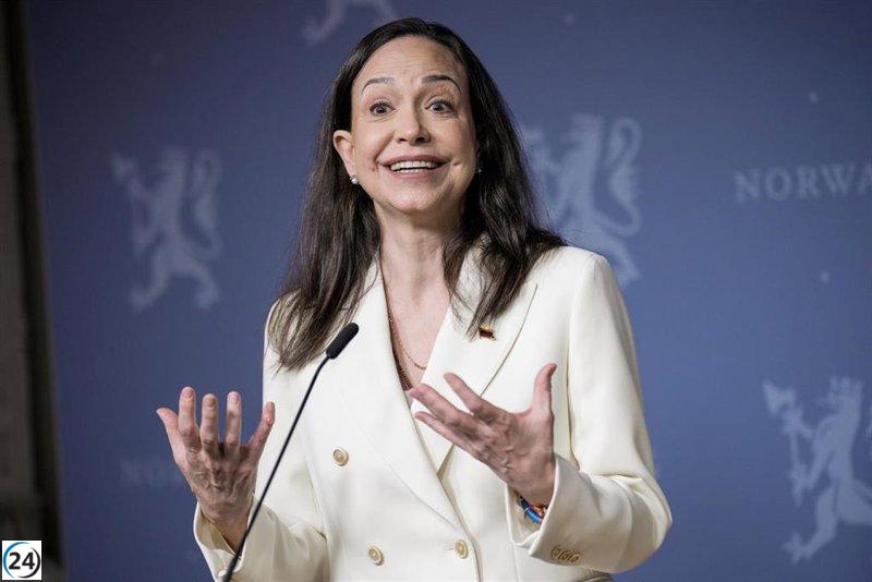 Machado expresa su deseo de regresar a Venezuela tras recibir el Nobel de la Paz.