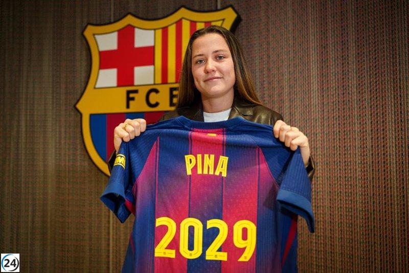 Clàudia Pina extiende su contrato con el Barça Femení hasta 2029.