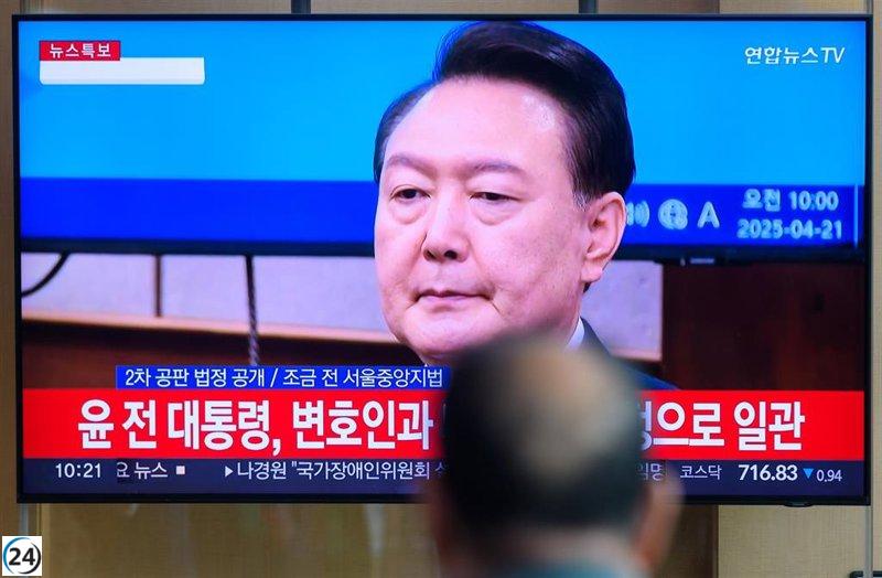 Fiscalía de Corea del Sur solicita una condena de diez años de prisión para el exmandatario Yoon por su implicación en la ley marcial.