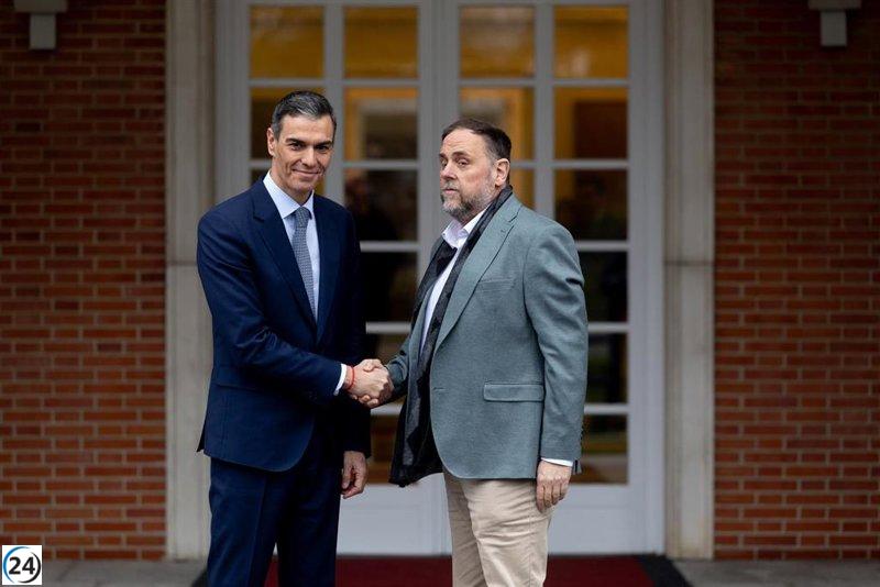 Junqueras y Sánchez sellan pacto que aportará 4.700 millones a Cataluña.