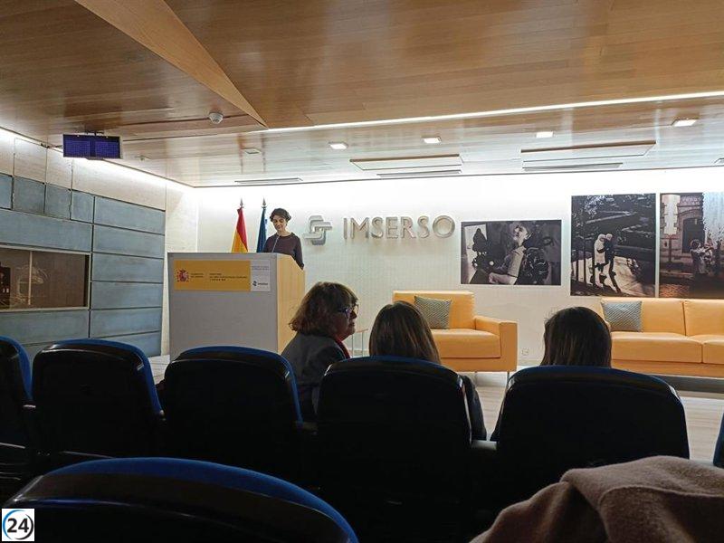 El Gobierno informa que la lista de espera para dependencias ha disminuido un 20% en comparación con 2024, con 158.752 personas actualmente en espera.