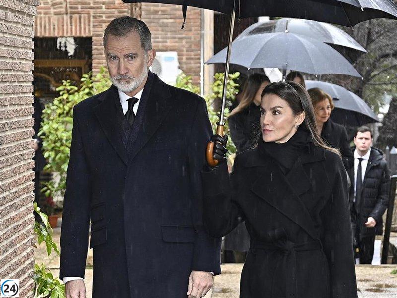 Los Reyes Felipe y Letizia expresan su dolor por el accidente ferroviario en Adamuz.