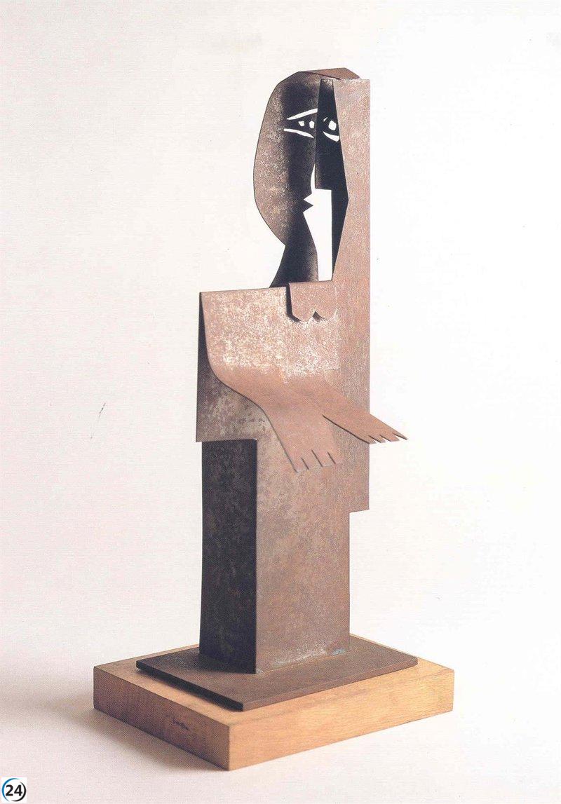 El Museo ICO conmemora 30 años de arte con una exposición centrada en escultura y dibujo del siglo XX.