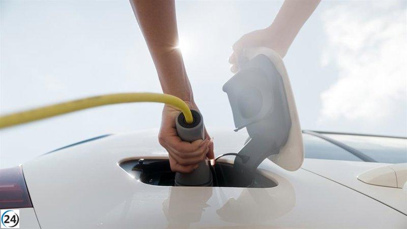 La confianza en las baterías provoca un desplome del 15% en la demanda de coches eléctricos en España.