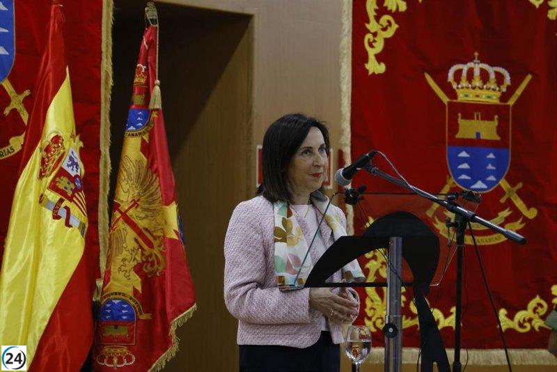 Robles apoya a la exconcejala del PP de Móstoles tras su denuncia de acoso.