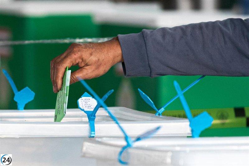 Las encuestas apuntan a que el partido en el poder en Tailandia se encamina hacia la victoria electoral este domingo.