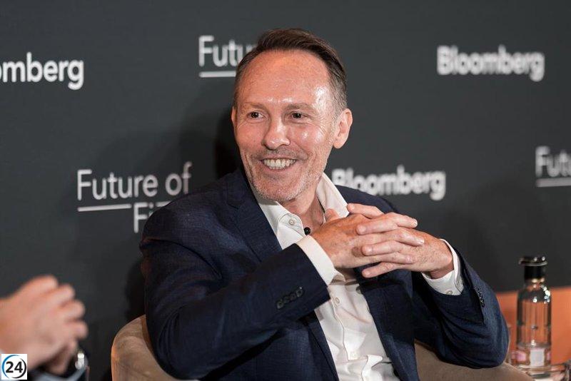 HBX experimenta un aumento del 4% tras lanzar un ambicioso plan de recompra de acciones por 100 millones.