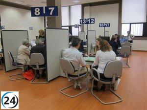 Gestores administrativos solicitan revisión de borradores de renta por errores.
