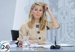 Yolanda Díaz respalda a la Secretaría de Estado de Comunicación ante las objeciones de Belarra por falta de comparecencia.