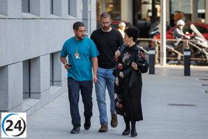 Mikel Barrios e Iñigo Gulina aceptan pena de cárcel como jefes del aparato de falsificación de ETA.