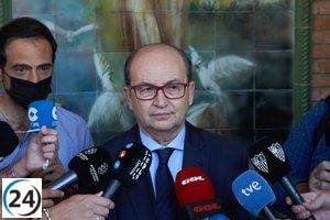 Pepe Castro sugiere que los equipos tienen motivos para quejarse de los arbitrajes.