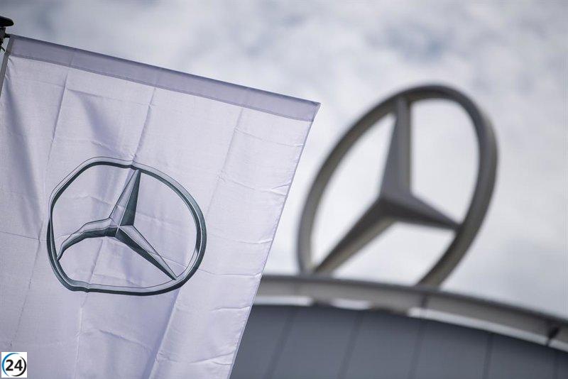 El gigante automovilístico Mercedes-Benz aumenta sus ventas globales en un 3% durante el primer trimestre, vendiendo 503.500 unidades.