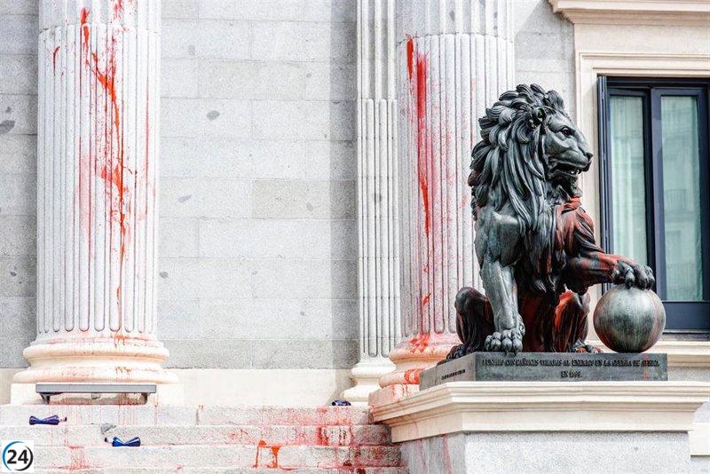 Activistas de Rebelión Científica enfrentan juicio y prometen más protestas.