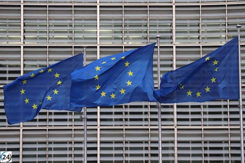 La UE aprueba 1.000 millones de euros para entregar municiones a Ucrania desde sus reservas.