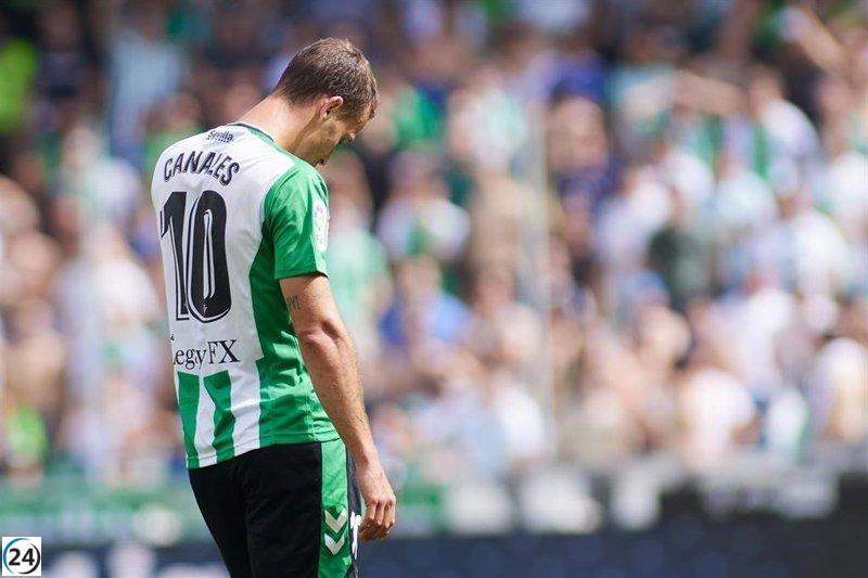 Sergio Canales recibe sanción de cuatro partidos por parte del TAD.