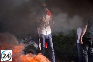 Enfrentamientos entre Ejército y paramilitares en Jartum frenan la transición en Sudán.