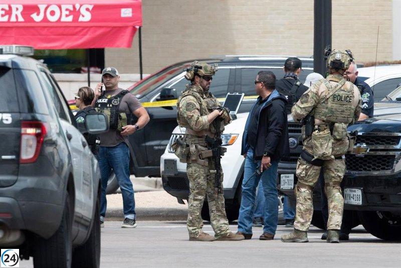 Tiroteo en centro comercial de Texas deja 8 muertos y 7 heridos.