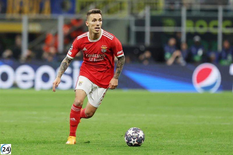 Xabi Alonso consigue el fichaje de Grimaldo para el Bayer Leverkusen.