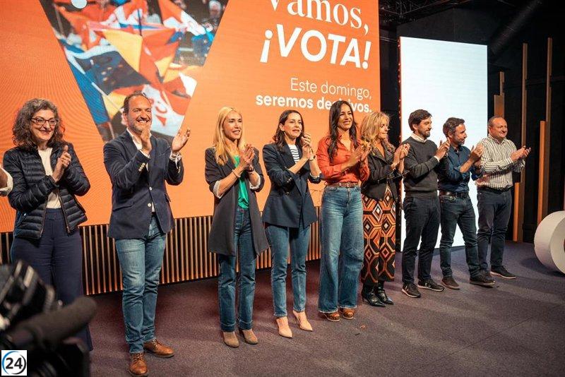 Ciudadanos se reivindica como partido liberal y busca atraer a los indecisos en la recta final de campaña.