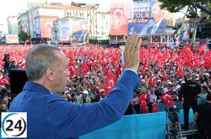 Erdogan y Kiliçdaroglu instan a votar en segunda vuelta de elecciones turcas.