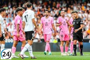 Seis equipos se quedan en la lucha tras el descenso del Espanyol a Segunda en el minuto 93.