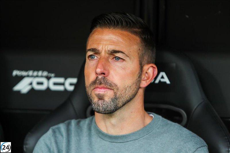 Luis García denuncia decisiones arbitrales injustas.