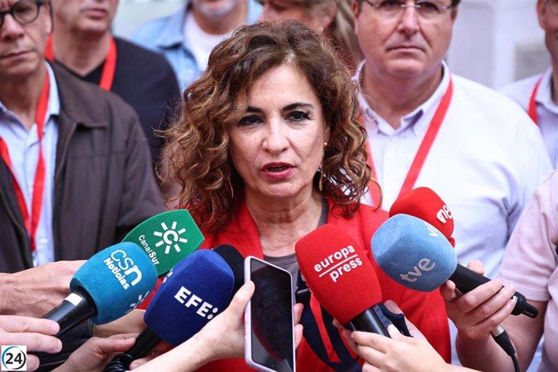 PSOE no expulsará a Podemos del Gobierno para no afectar presidencia de España en UE.