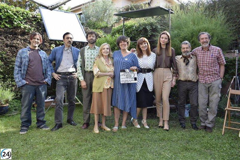 La directora Lucía Álvarez termina la adaptación de 'Amor de madre', el relato de Almudena Grandes para el cine.