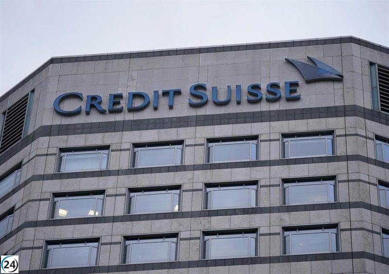 UBS reducirá su plantilla al despedir a más de la mitad de los empleados de Credit Suisse.