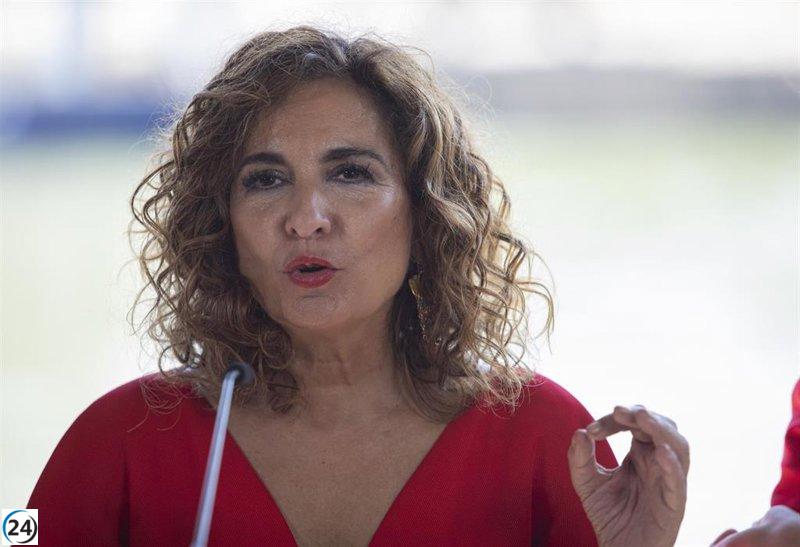 Montero destaca la unión de PSOE y Junts al evitar un gobierno PP-Vox.