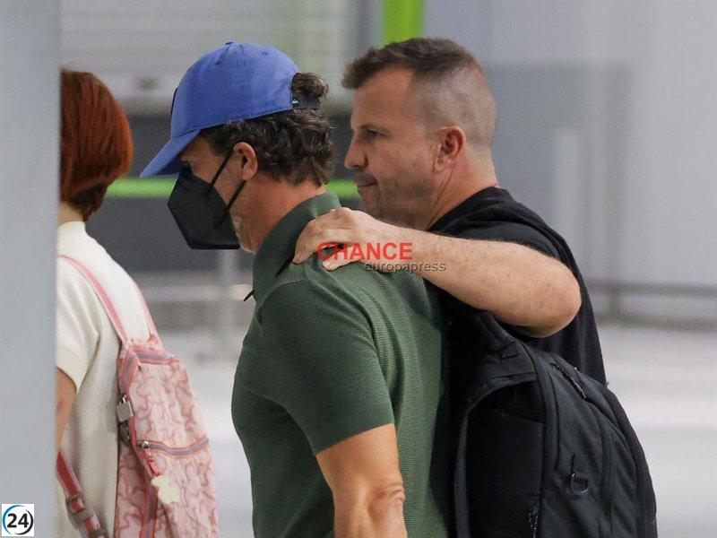 Rodolfo Sancho, en solitario y bajo custodia, abandonó Fuerteventura en secreto en horas de la madrugada, según imágenes exclusivas.