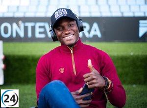 Trágico desenlace para Raphael Dwamena, exfutbolista del Levante y Zaragoza, al desplomarse durante un partido en Albania.