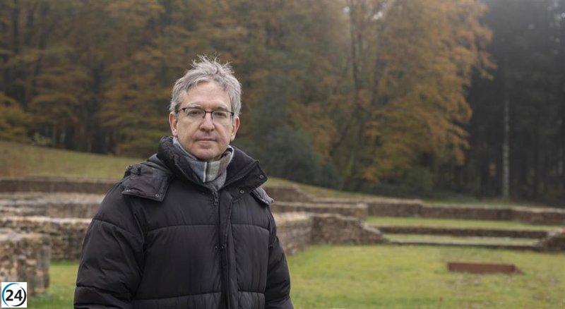El último libro de Posteguillo, 'Maldita Roma', destaca la diferencia entre Julio César y los políticos actuales: él sí cumple sus promesas.