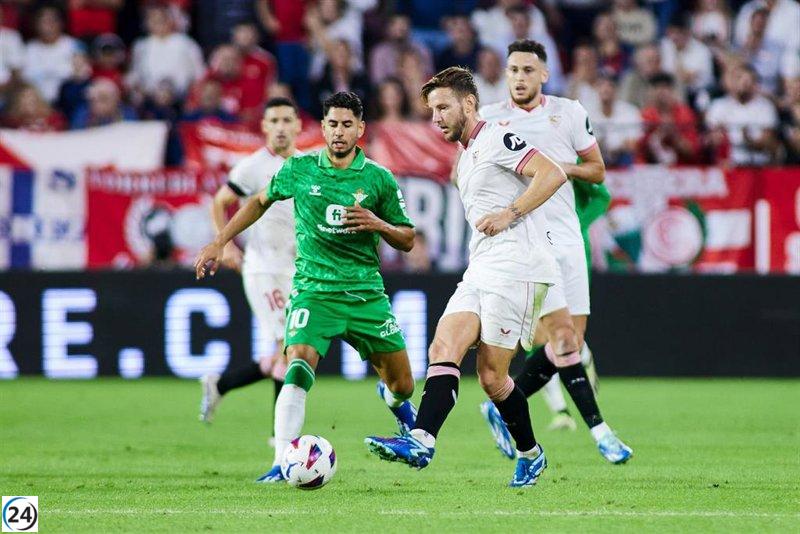 Rakitic frustra el intento del Betis por derrotar al Sevilla