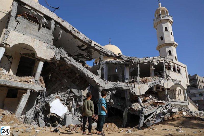 Israel asegura desmantelar escondites terroristas de Hamás en instituciones académicas y religiosas de Gaza.