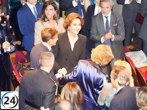 La Reina Sofía y Naty Abascal: un cálido encuentro en los Premios BMW de Pintura