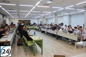 Morant, nueva responsable de Universidades, instada por estudiantes a mostrarse más comprometida y dialogante que en la legislatura anterior.