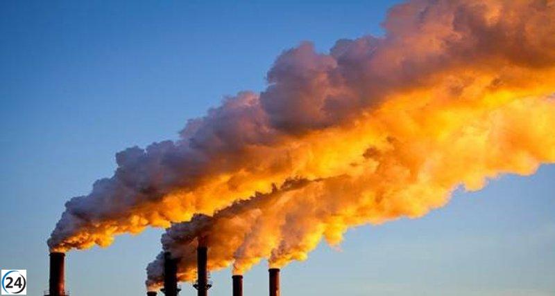 Más del 50% de las principales empresas españolas incrementan su contaminación de CO2 a pesar de la crisis climática, revela Oxfam Intermón.